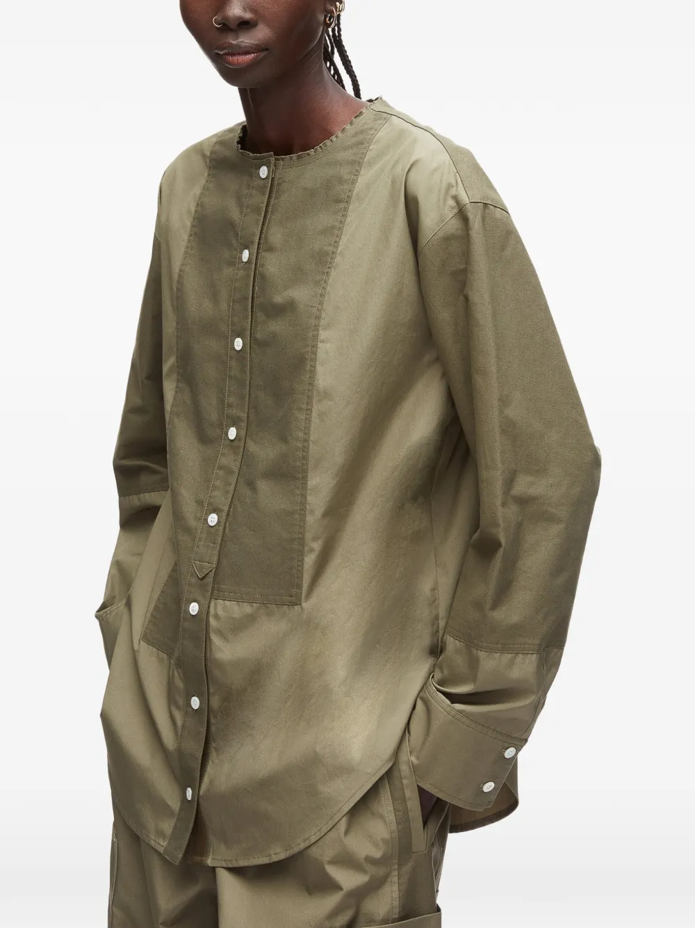 3.1 Phillip Lim collarless cotton-poplin shirt Groen