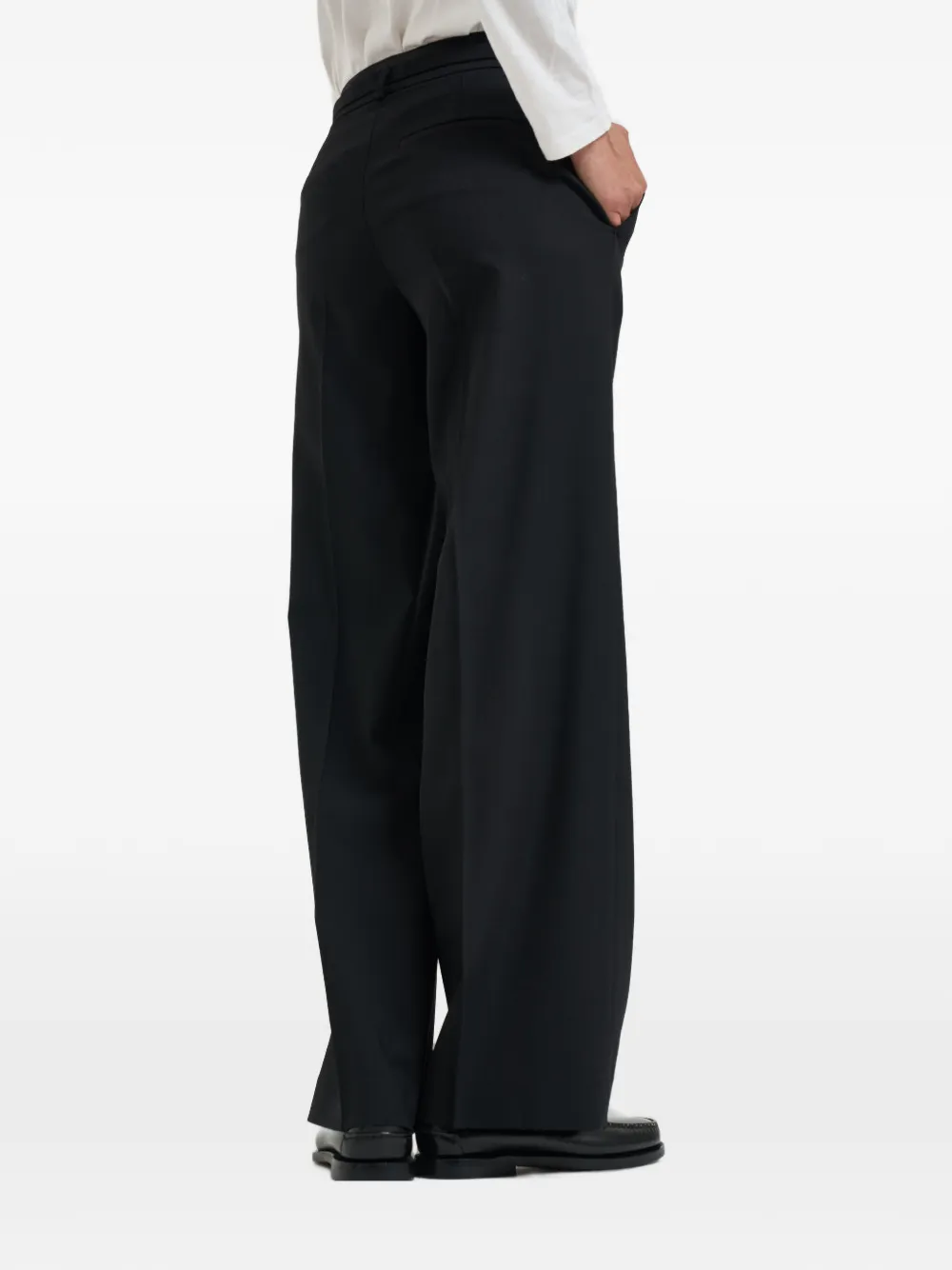 Peserico Geplooide broek met ceintuur Zwart