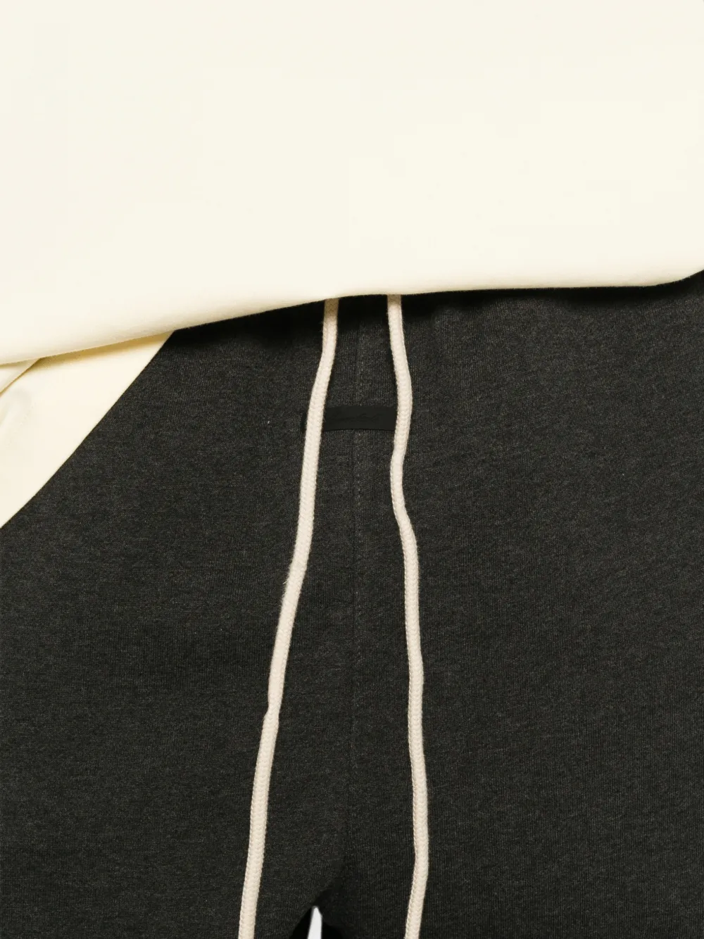 FEAR OF GOD ESSENTIALS Classic fleece trainingsbroek met trekkoordtaille Grijs