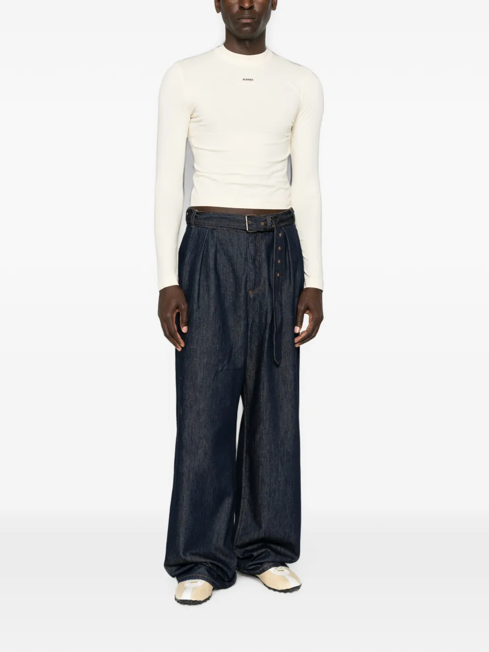 Jacquemus T-shirt met logopatch en lange mouwen Beige