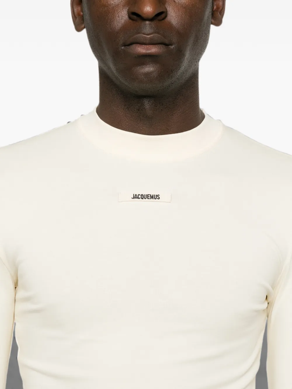 Jacquemus T-shirt met logopatch en lange mouwen Beige