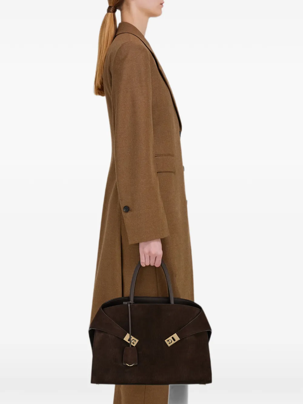 Ferragamo Hug handtas (L) Bruin