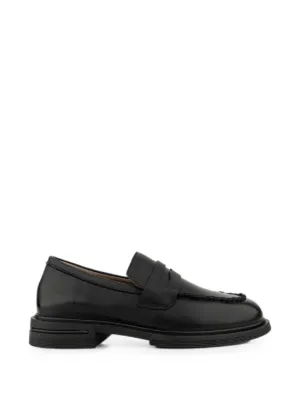 Clarks Originals Yukoner Penny Loafers | Black | FARFETCH