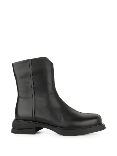LINDA BAUMANN side-zip leather boots