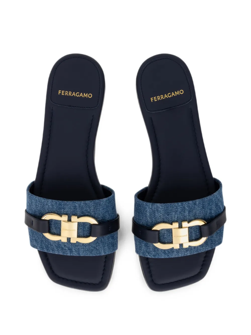 Ferragamo Gancini ornament slides Blauw