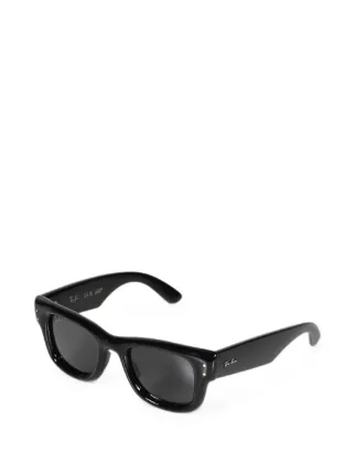 Ray-Ban