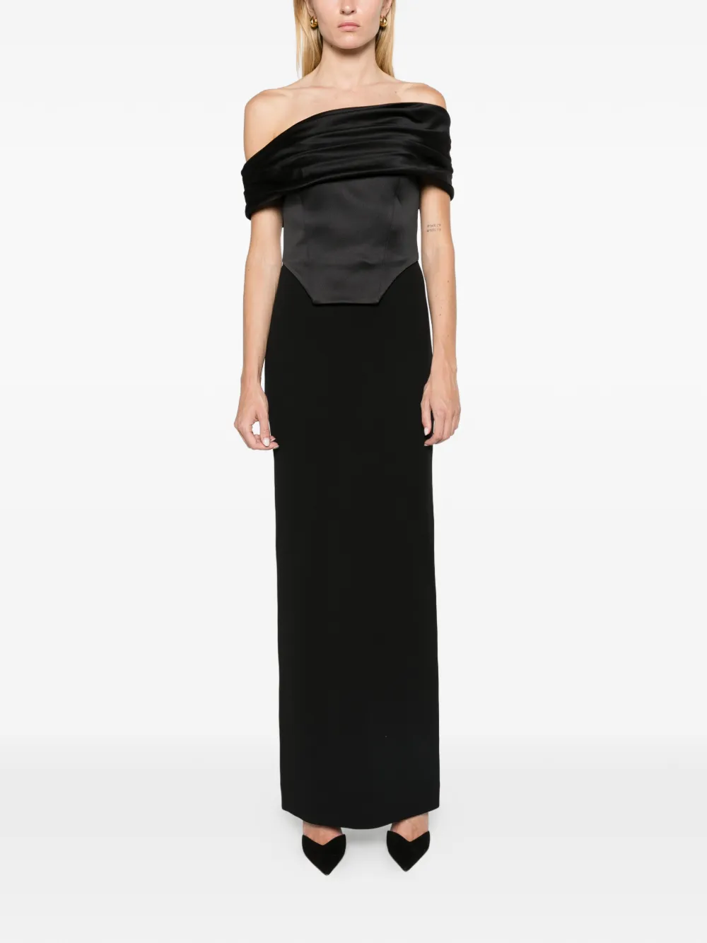 Solace London The Crawford maxi dress in black Zwart
