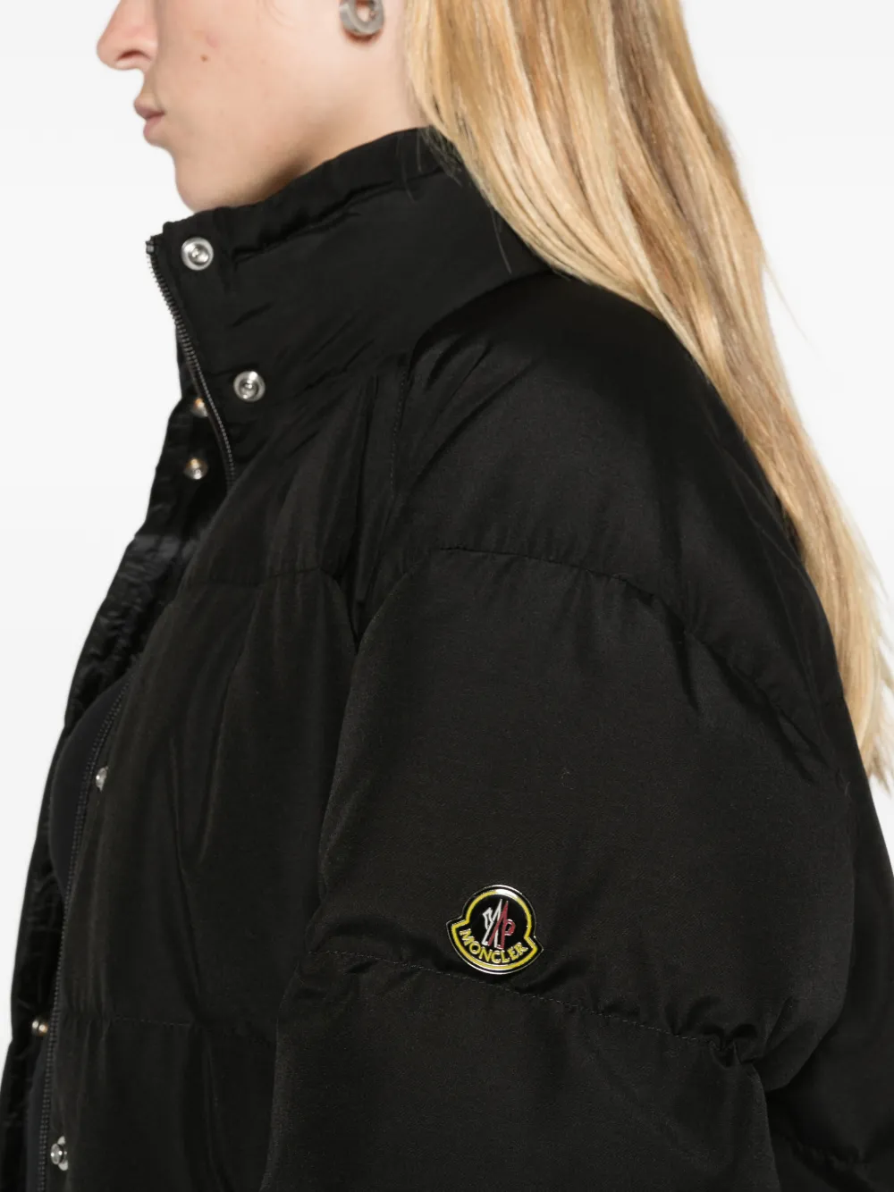 Moncler Verone short down jacket Zwart