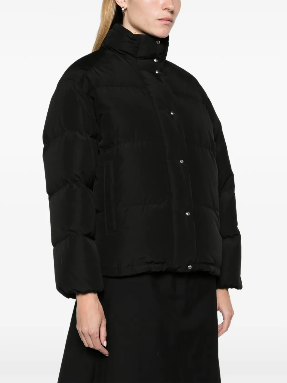Moncler Verone short down jacket Zwart