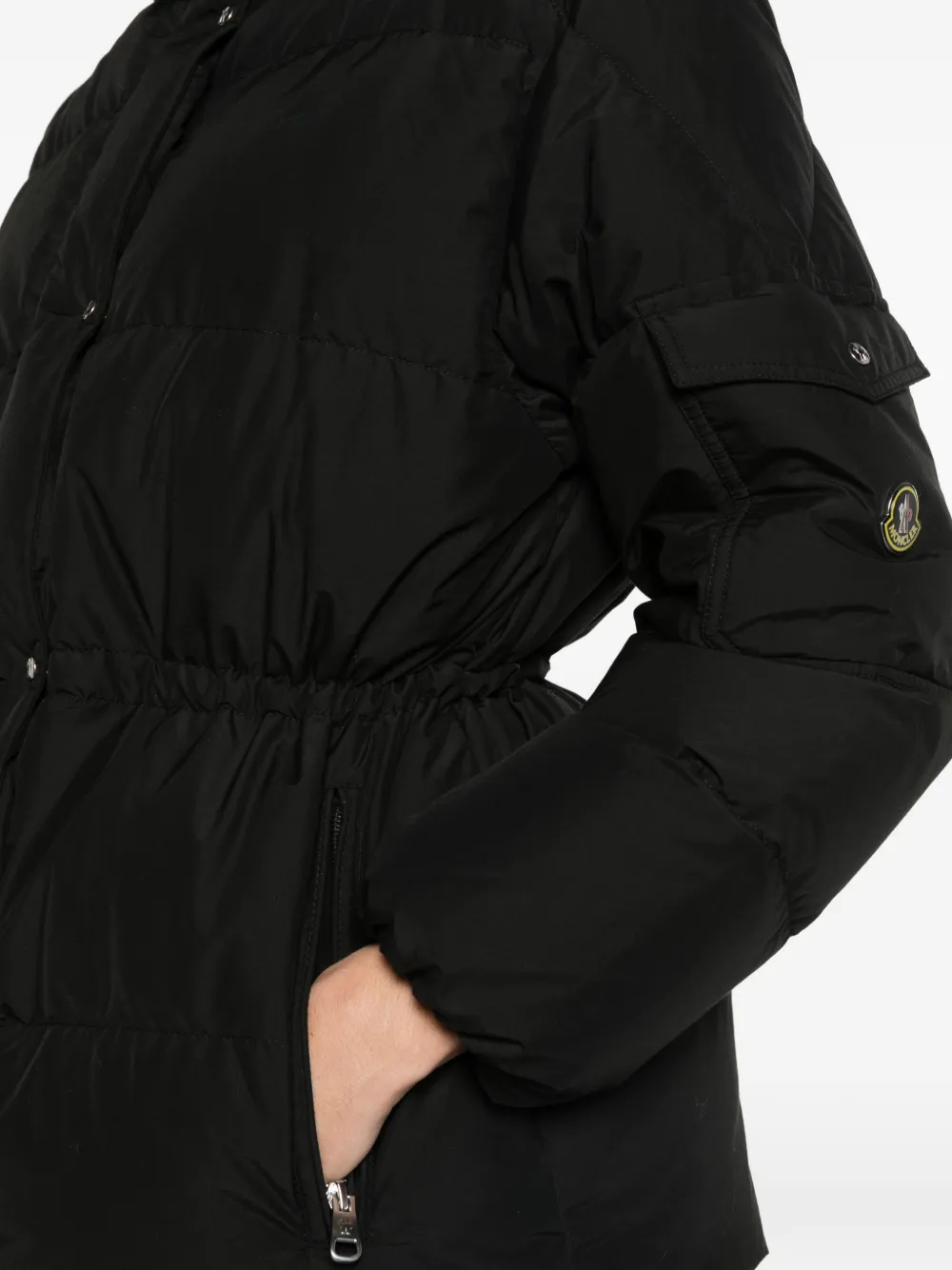 Moncler Himalaya hooded short down jacket Zwart