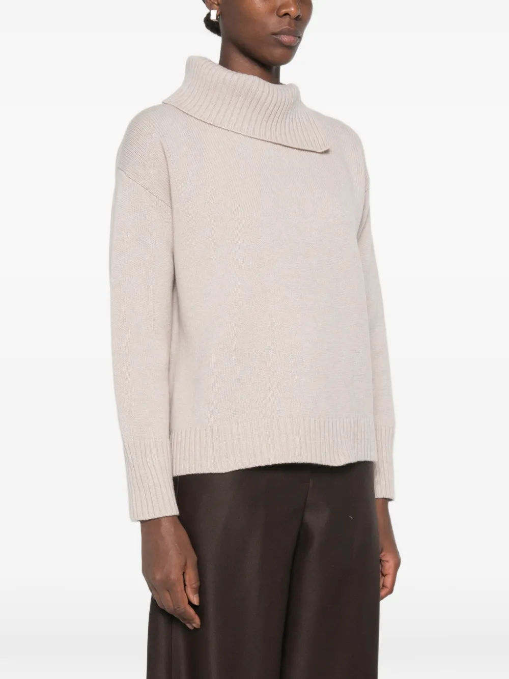 anne claire Asymmetrische coltrui Beige