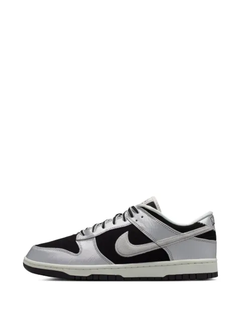 Nike Dunk Low Retro sneakers