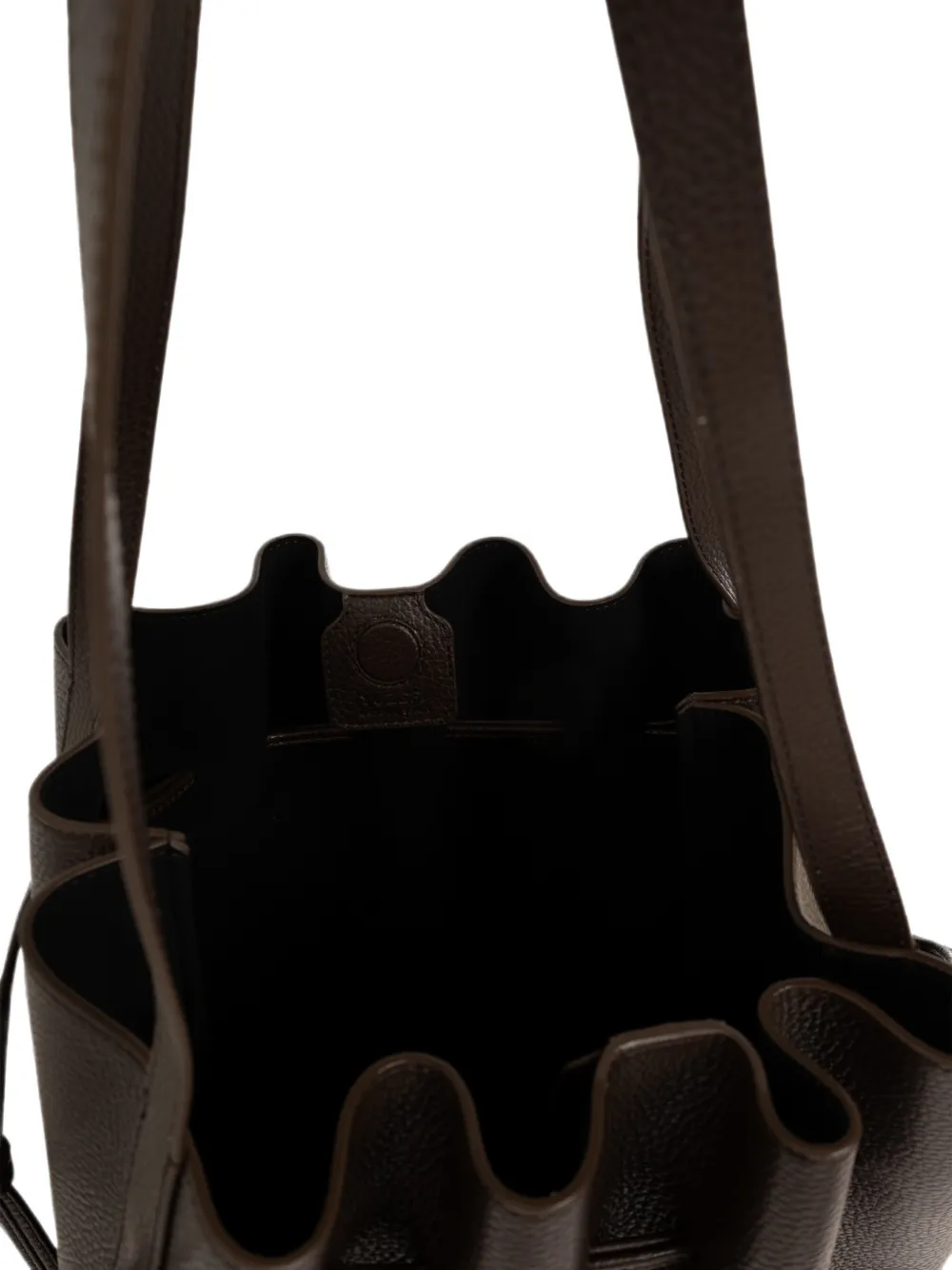 Yuzefi Scallop shopper van bewerkt leer Bruin