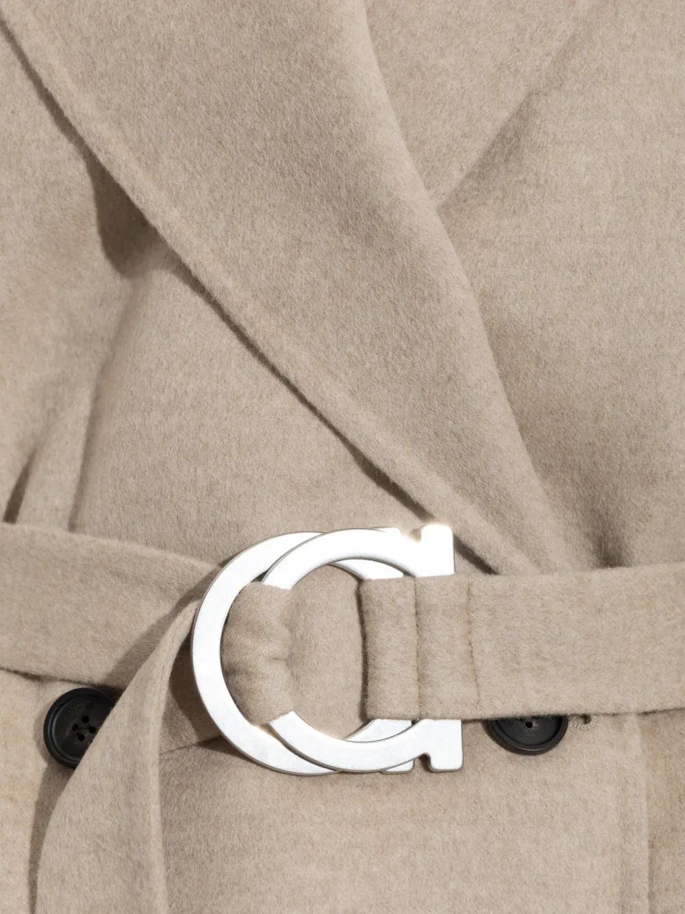 Ferragamo Jas met dubbele rij knopen Beige