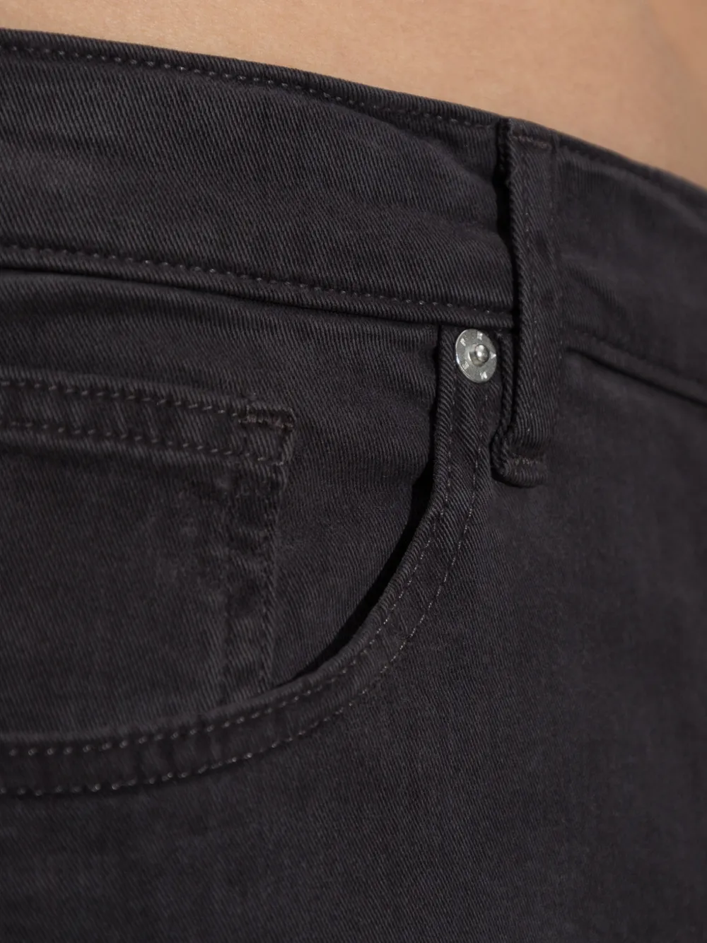 FRAME Jeans met toelopende pijpen Zwart