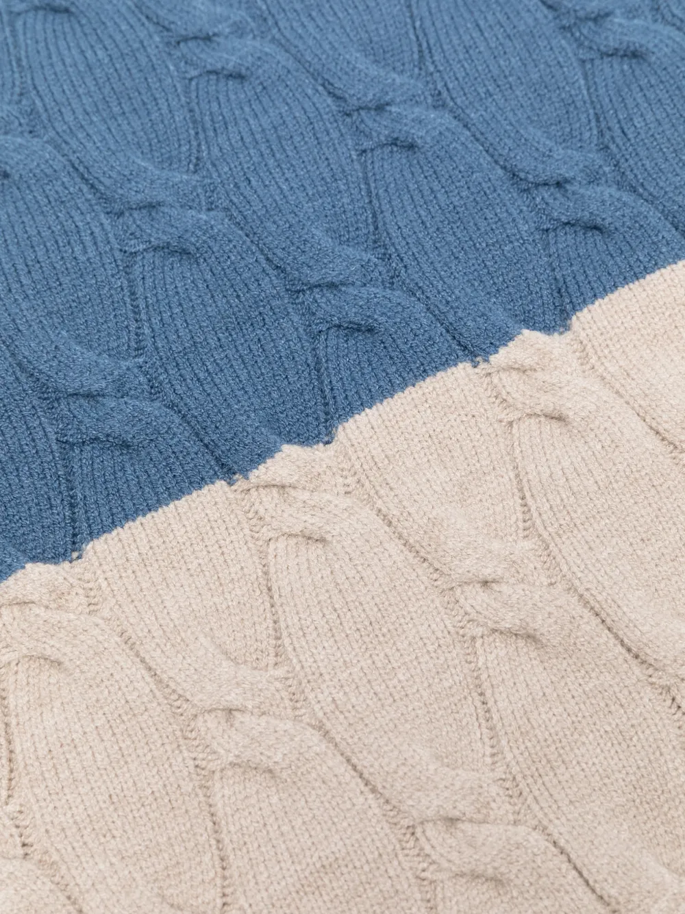 Mayoral Kabelgebreide deken met colourblocking Blauw