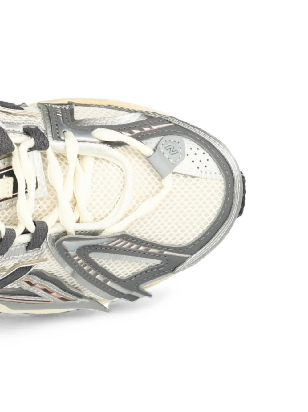 New Balance 1906A shoes Beige