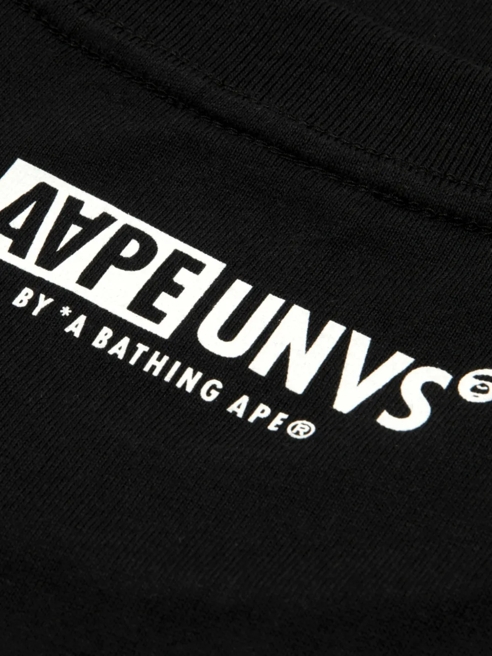AAPE BY *A BATHING APE AAPEUNVS Moonface T-shirt Zwart