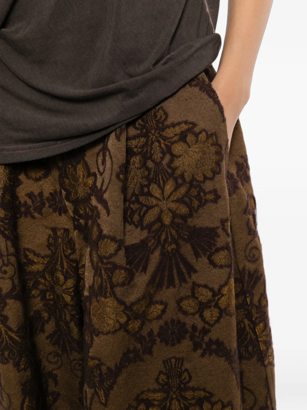 Uma Wang Broek met bloemen jacquard Bruin