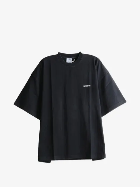 VETEMENTS logo-print oversized T-shirt