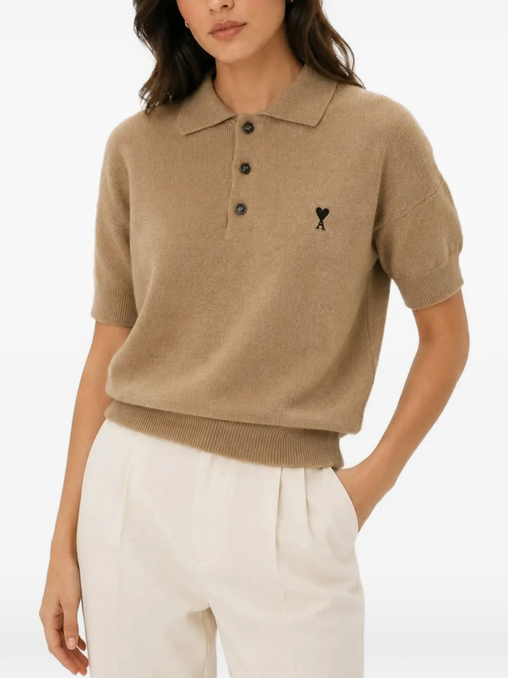 AMI Paris Ami de Coeur wollen polotop Beige