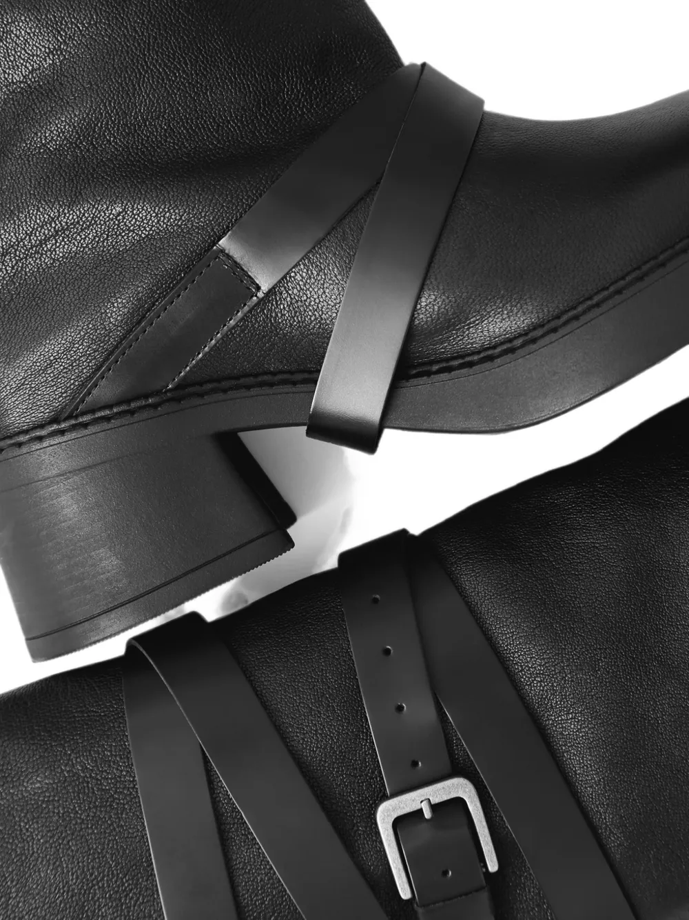 Miista Katarzyna belted tall boots Zwart