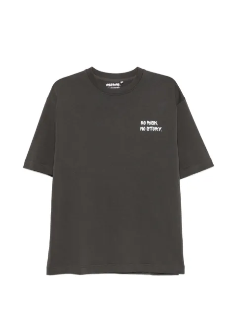GEORGE. slogan-print drop-shoulder T-shirt