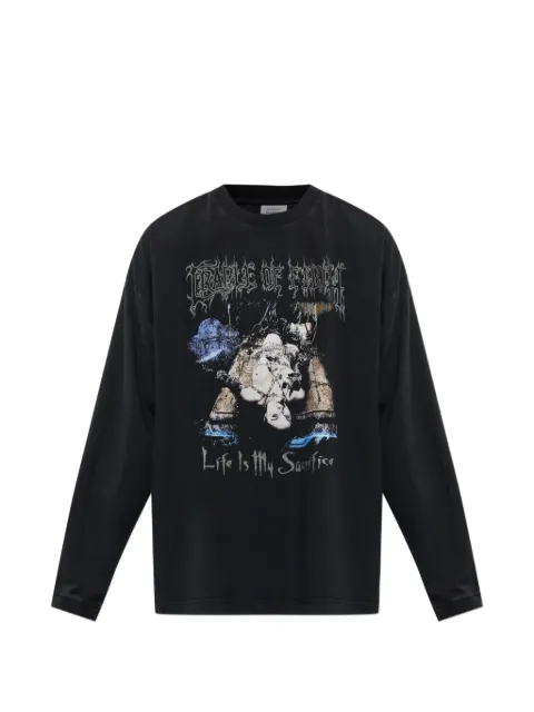 VETEMENTS graphic-print long-sleeve T-shirt