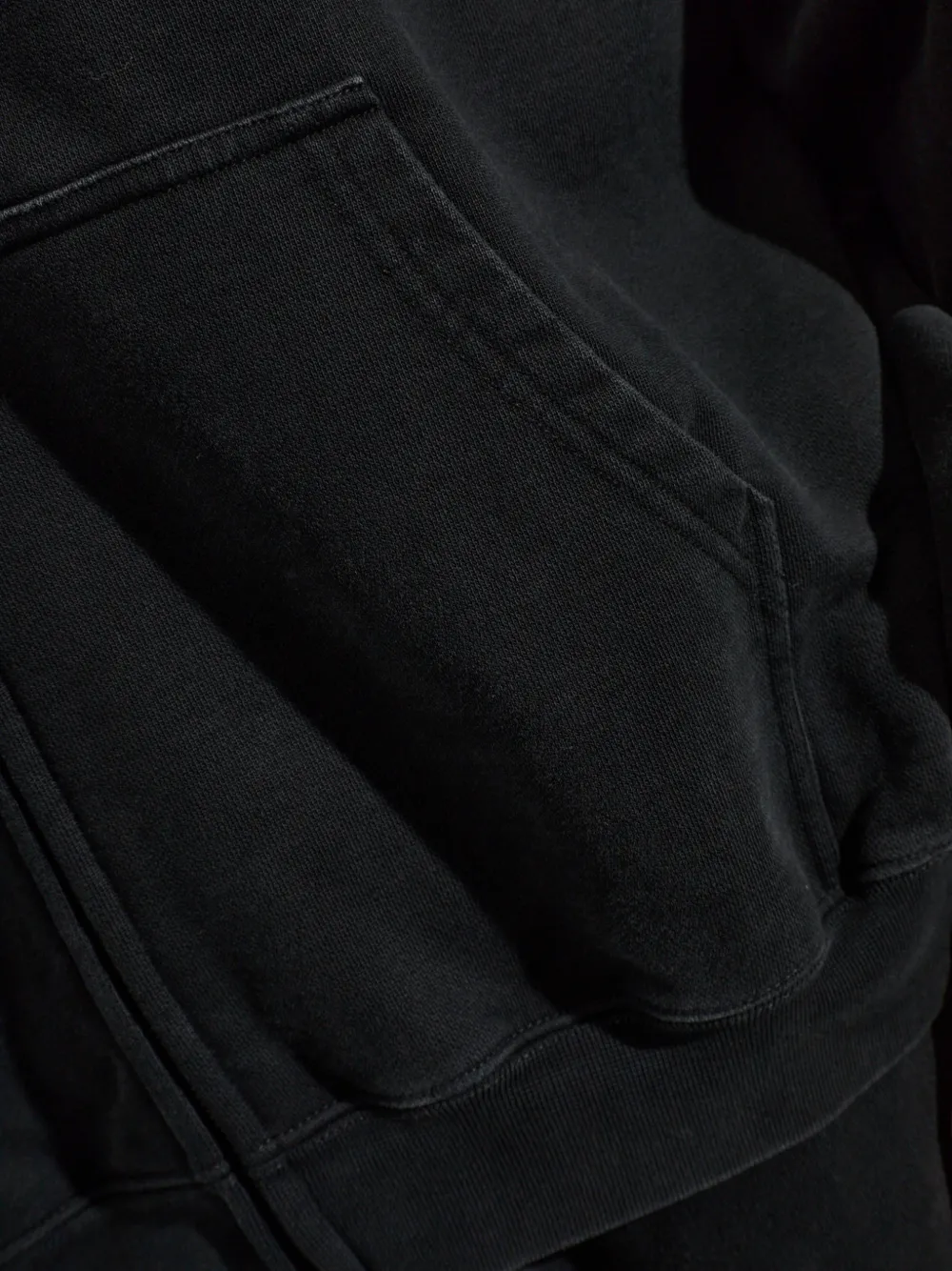 VETEMENTS Hoodie met logoprint en rits Zwart