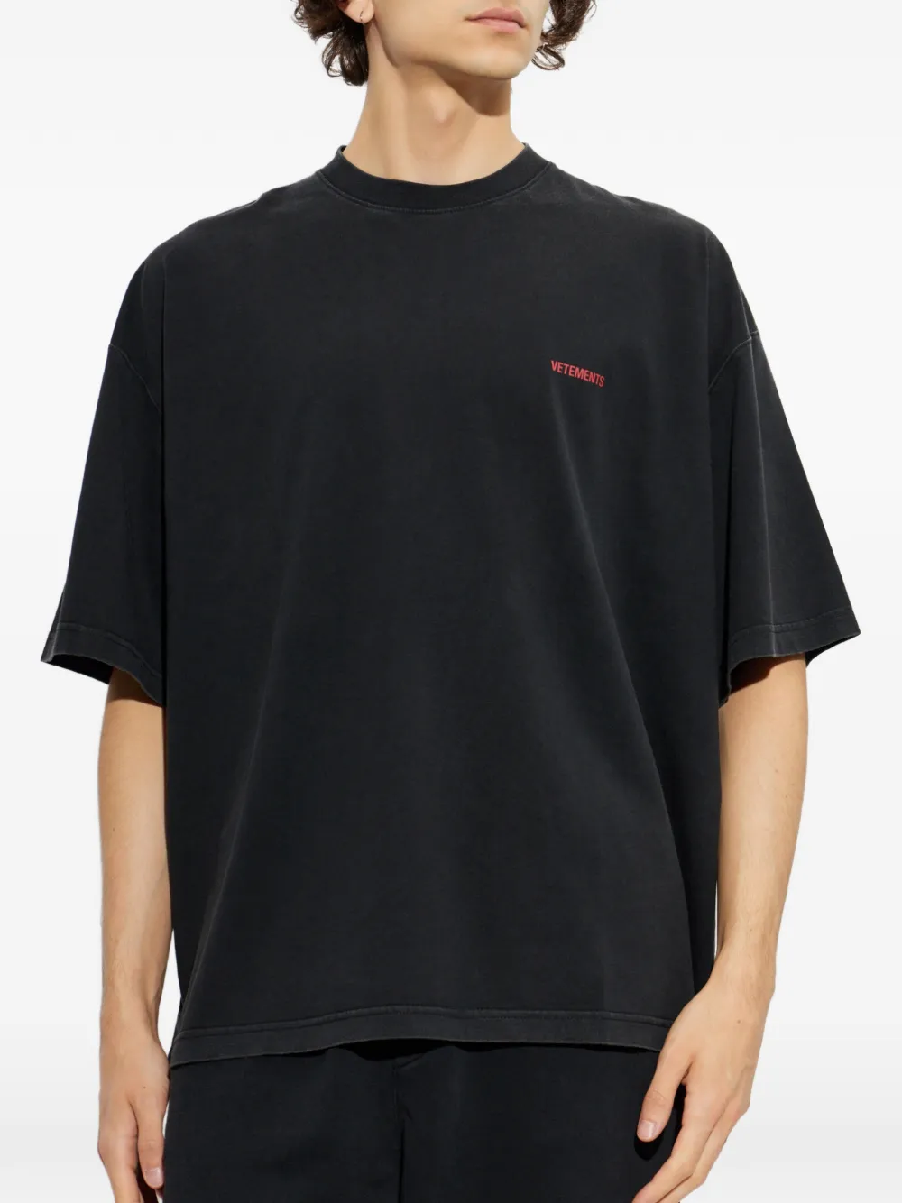 VETEMENTS T-shirt met logoprint Zwart