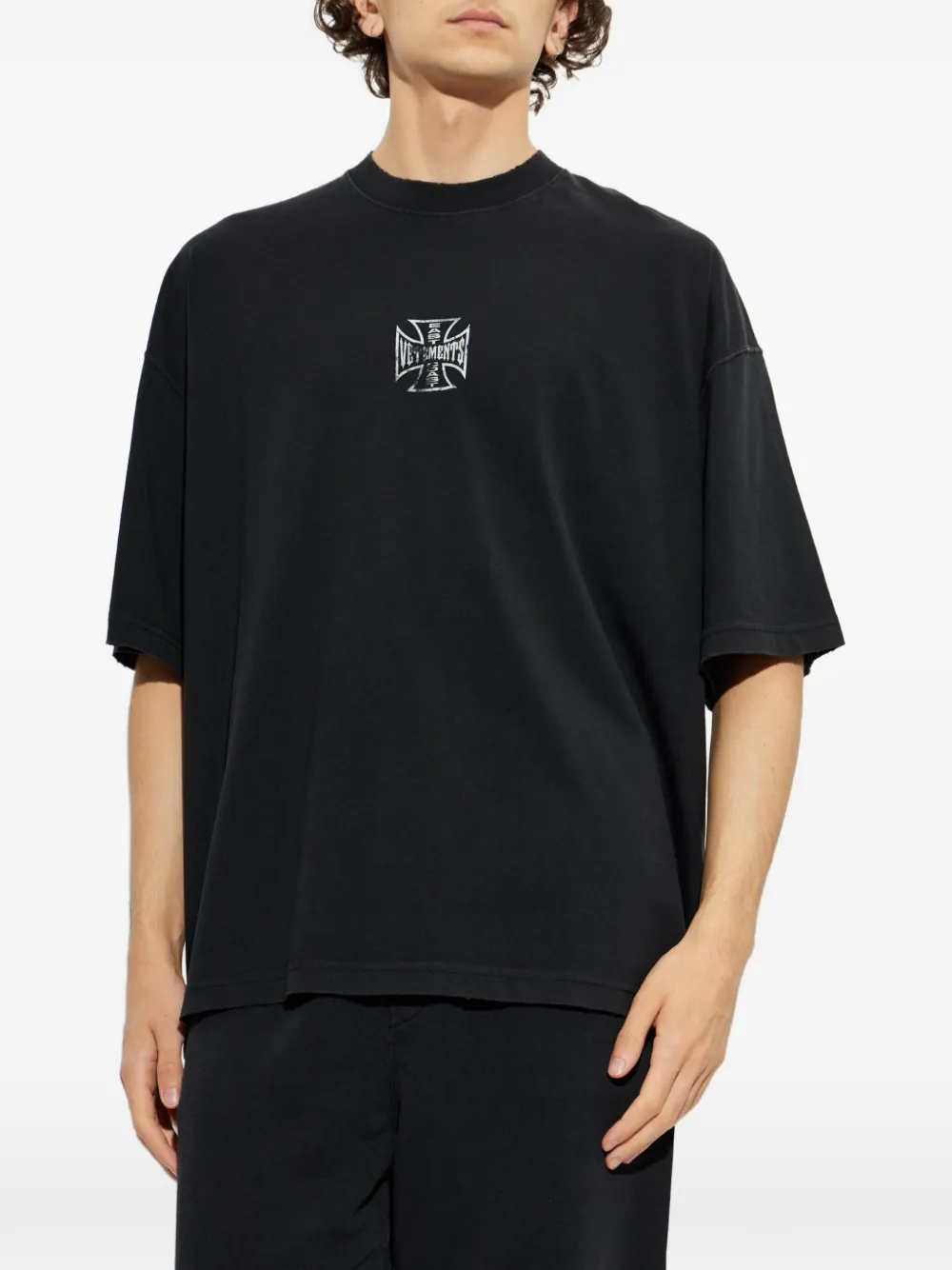VETEMENTS T-shirt met logoprint Zwart