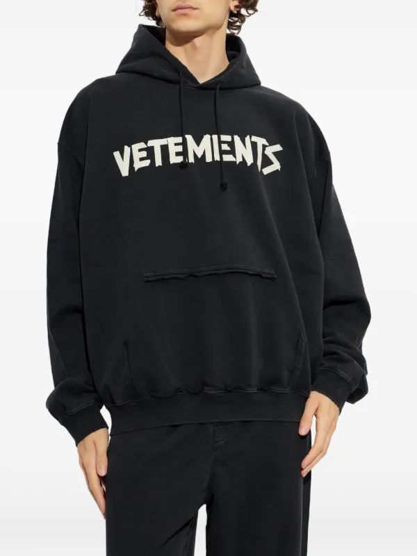VETEMENTS ダメージ パーカー | ブラック | FARFETCH JP
