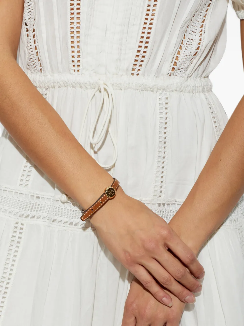 Tory Burch logo-plaque leather bracelet - Marrone