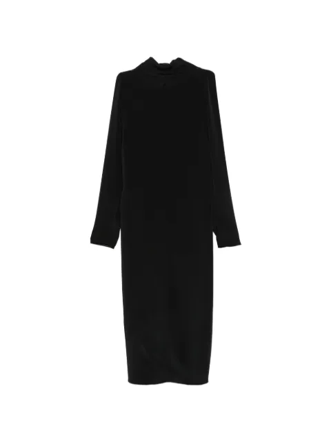 Giorgio Armani vestido con mangas murciélago y cuello