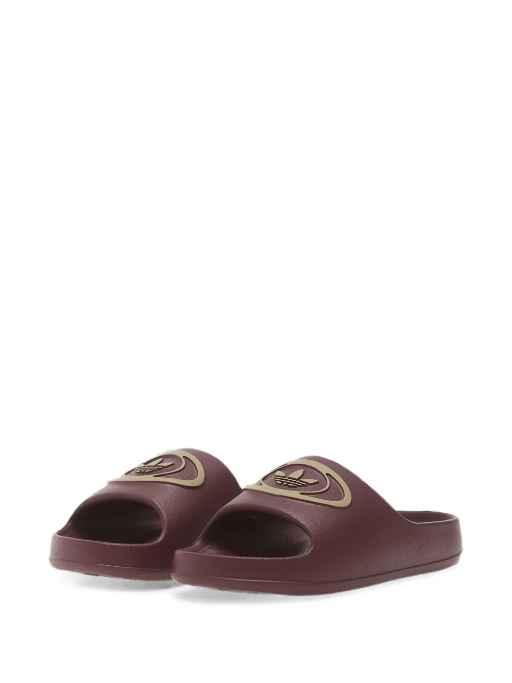 adidas Adilette 00s slippers met logo-patch Bruin