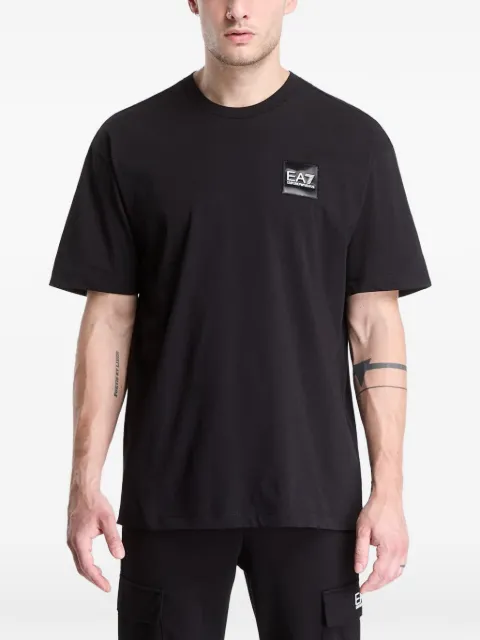 Ea7 Emporio Armani playera con parche del logo