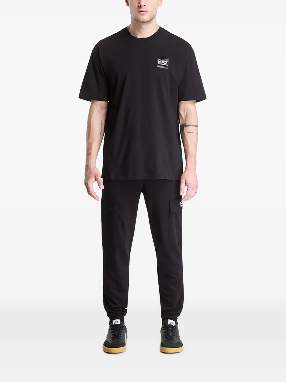 Ea7 Emporio Armani logo-patch T-shirt Zwart