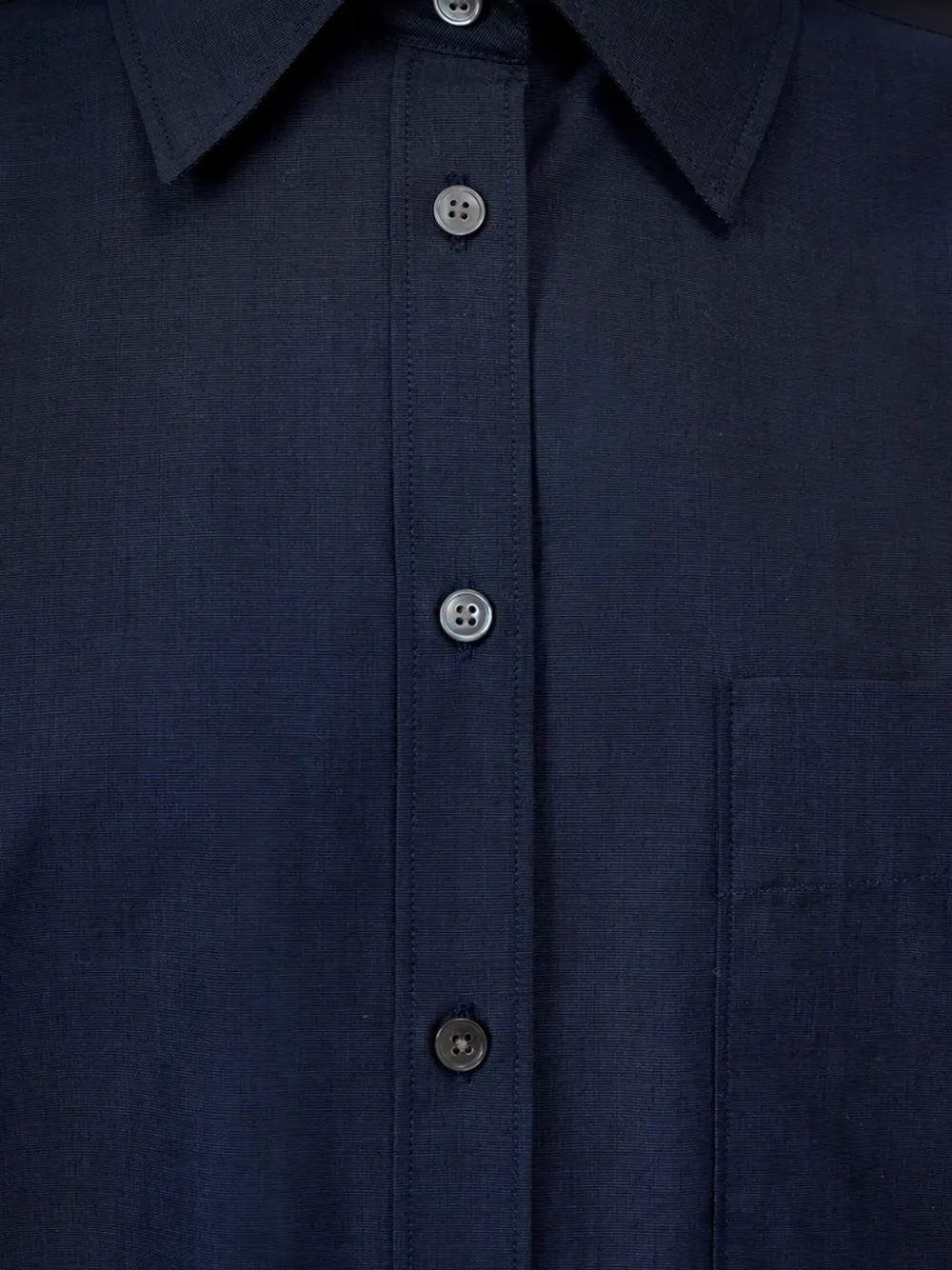 Closed chest-pocket button-up shirt Blauw