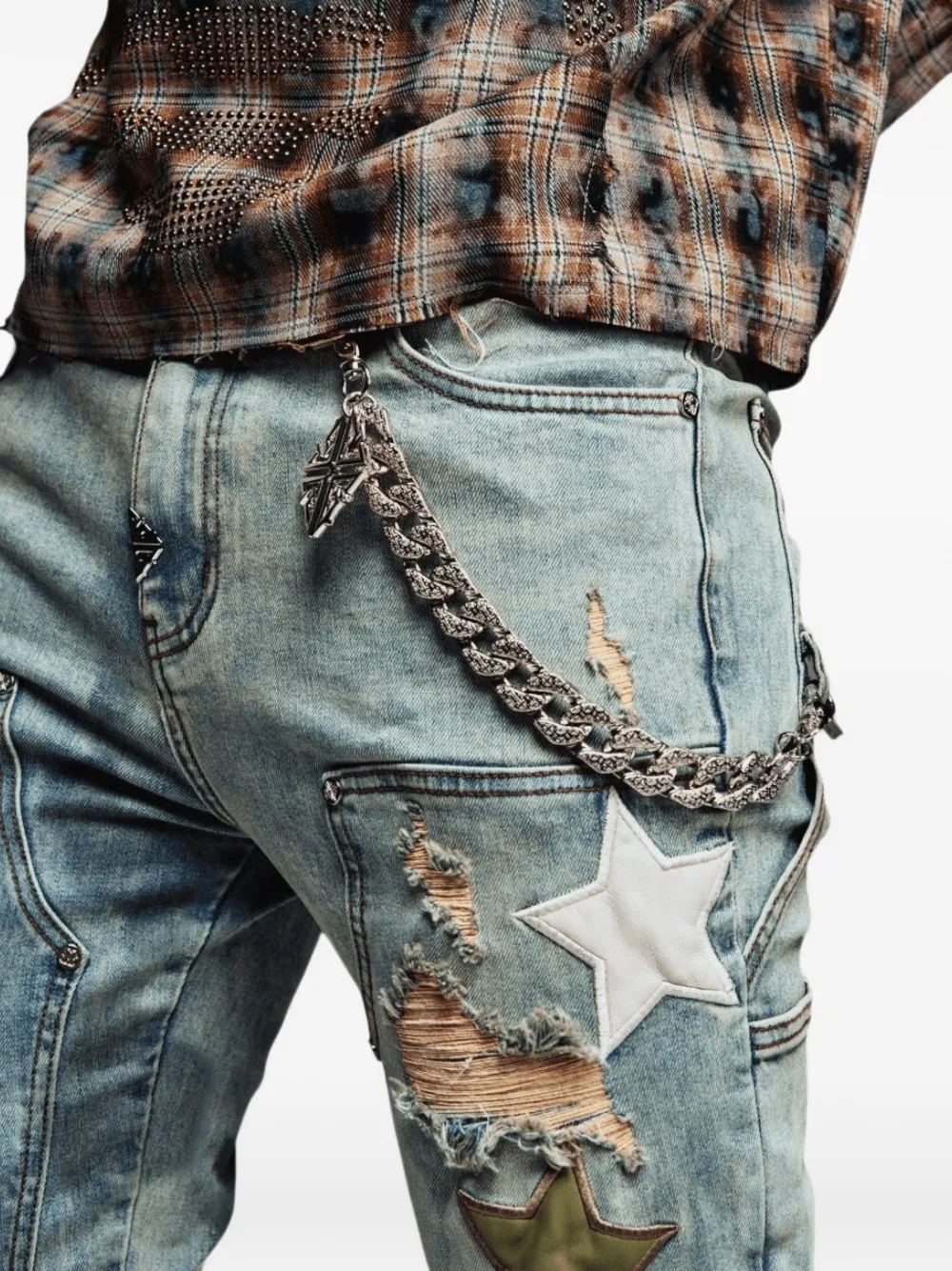 Guapi Star-appliqué Distressed Jeans In Gray