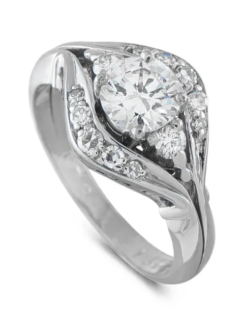 LB Exclusive diamond ring