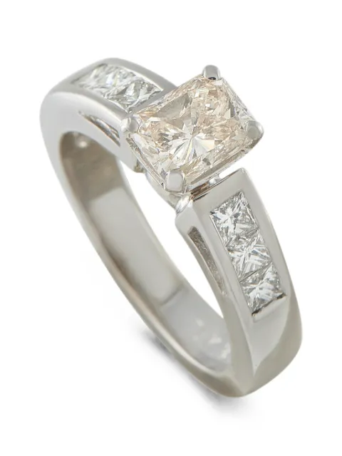 LB Exclusive anillo con diamante