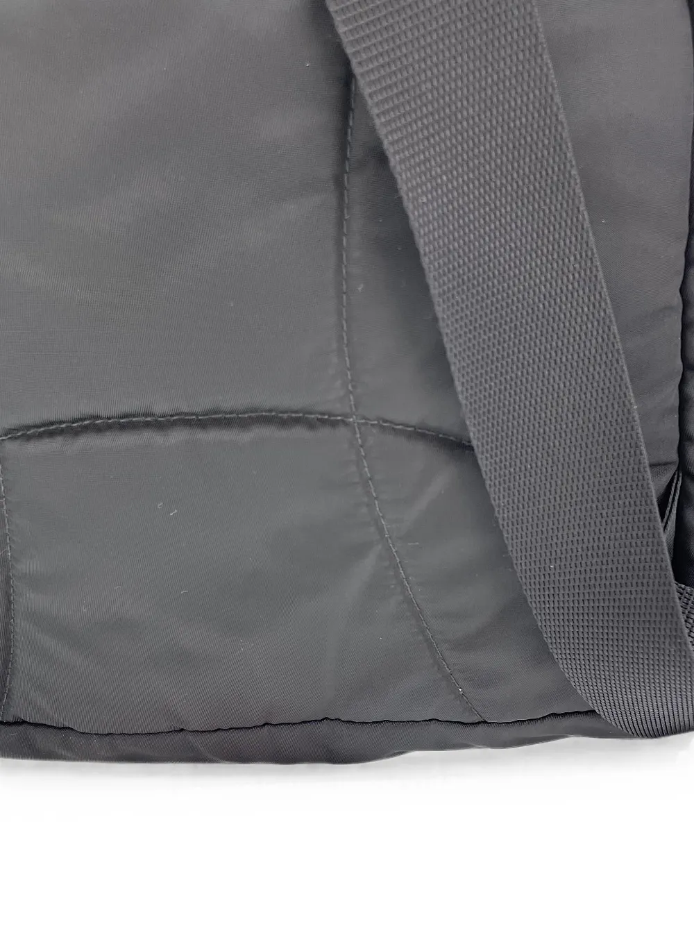 PRADA Pre-owned 2010s Buckle-fastening Backpack In 黑色
