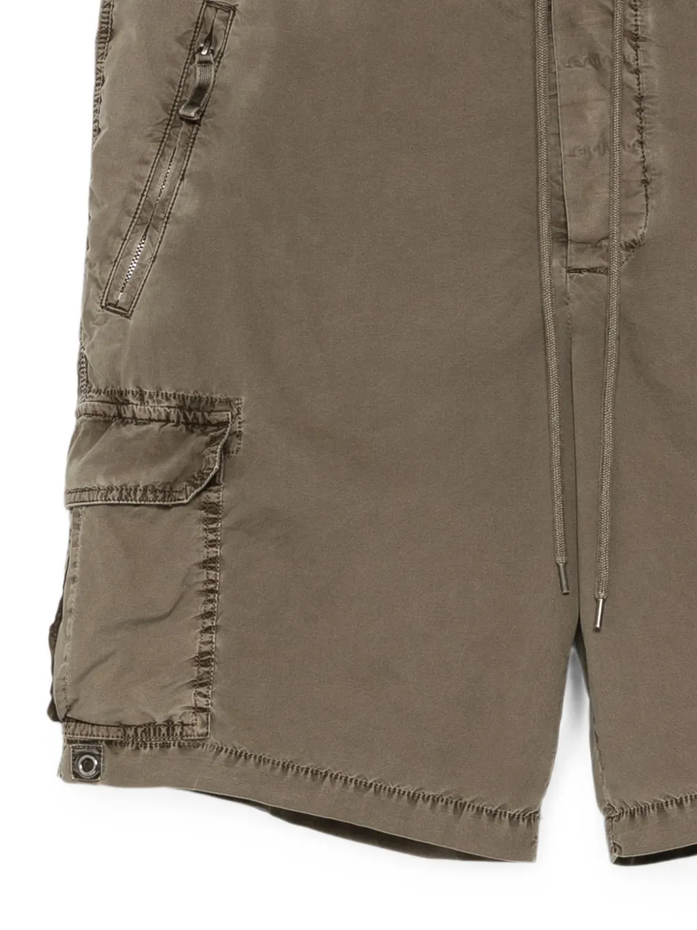 James Perse Parachute popeline cargo shorts Groen