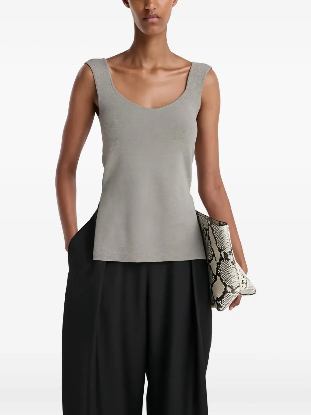 Róhe side-slit top