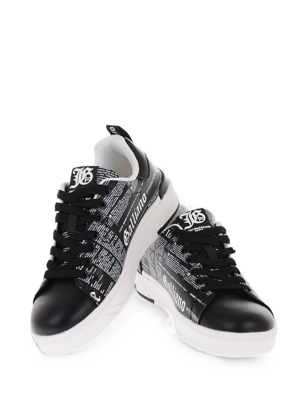 John Galliano newspaper-print lace-up sneakers Zwart