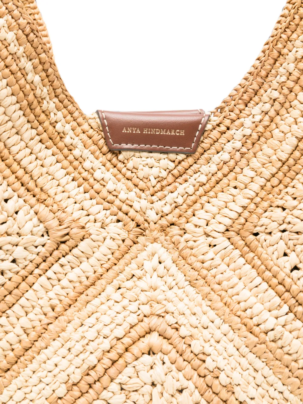 Anya Hindmarch Geweven shopper met schouderband en chevron-patroon Beige