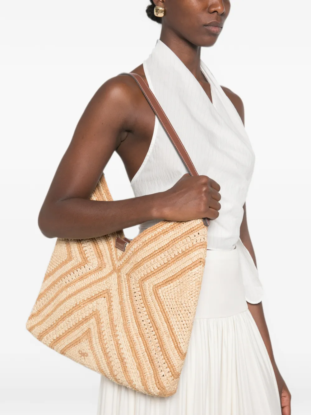 Anya Hindmarch Geweven shopper met schouderband en chevron-patroon Beige
