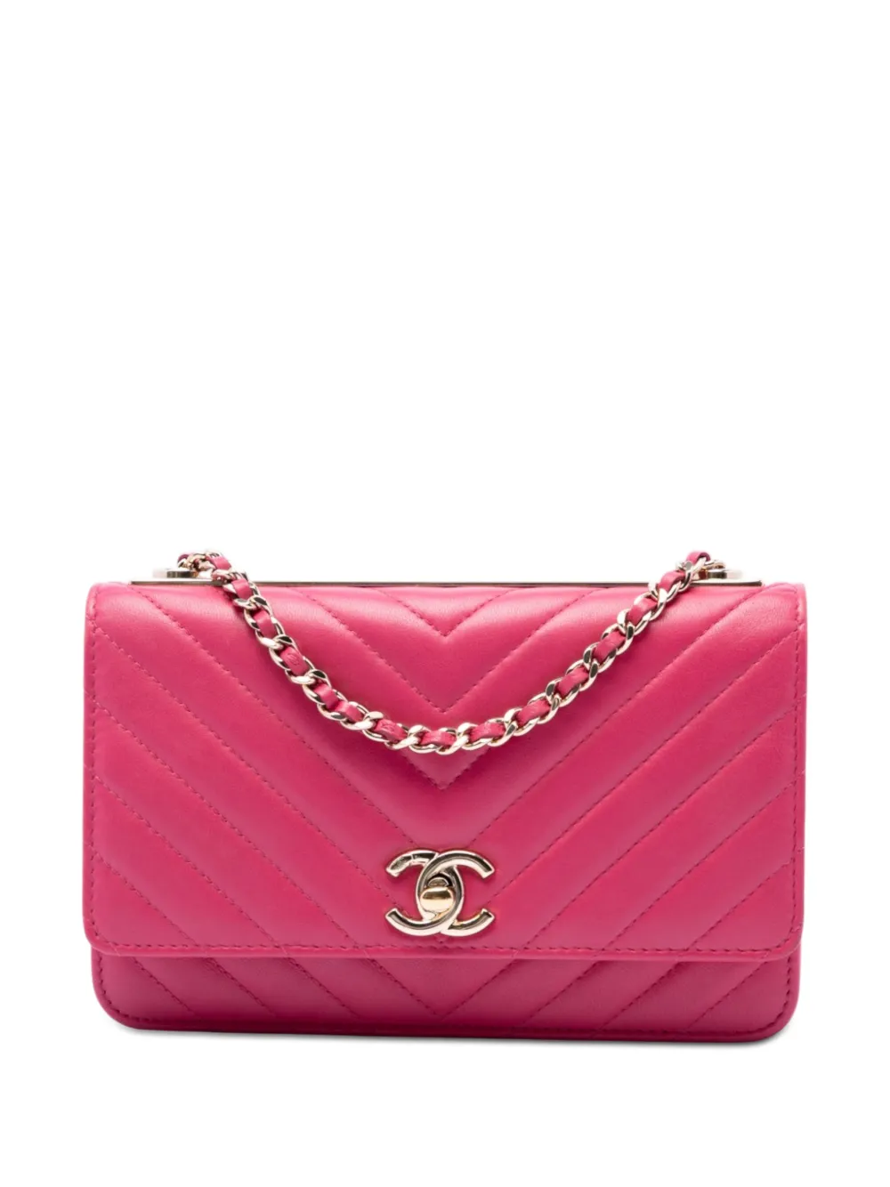 Pre-owned Chanel 2018-2019 Chevron Lambskin Trendy Cc Wallet On Chain Crossbody Bag In ピンク