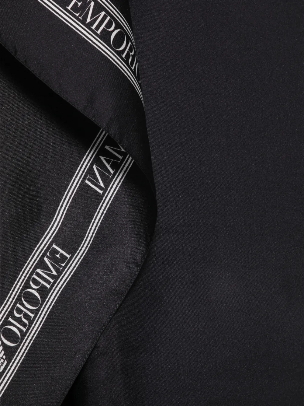 Emporio Armani Sjaal met logodetail Zwart