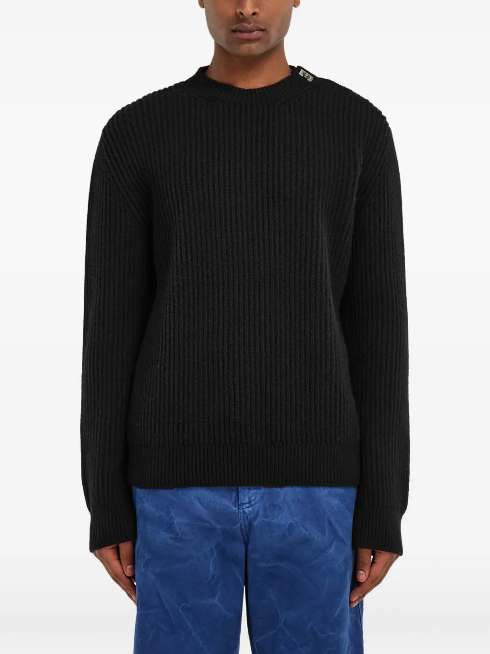 Ferragamo rib-knit crew-neck sweater with Hug buckle detail Zwart